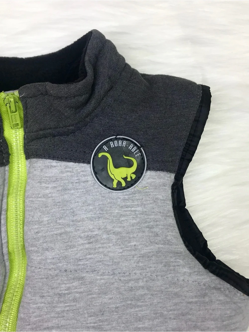 Toddler Boys Puffer Zip Up Gray & Lime Green Vest Size 24M